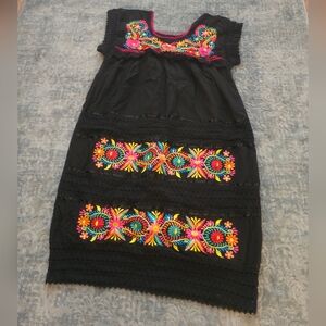 MEXICANA Black Dress with Colorful Embroidery Size L
